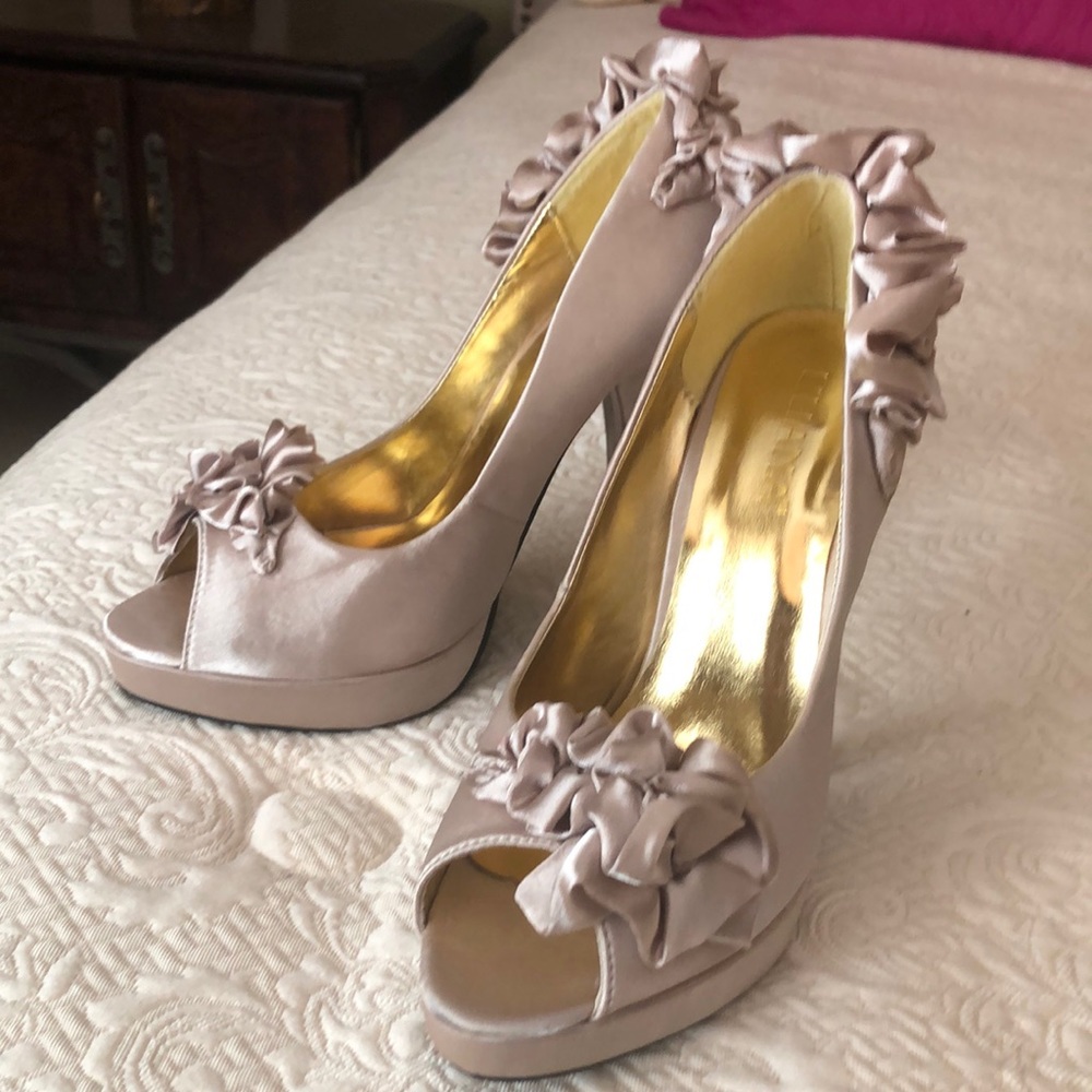 Liliana platform heels